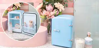 Portable beauty fridge - blue