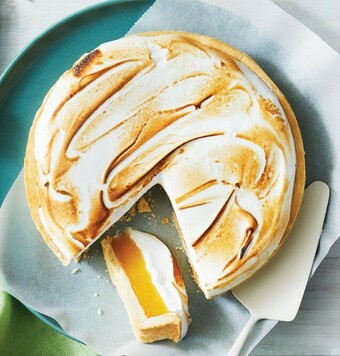 Woolworths Gold Lemon Meringue Pie 700g offer