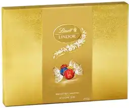 IGA Lindt Lindor Chocolate Gift Box 232‑235g Selected Varieties offer
