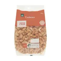 Woolworths Woolworths Cashews Roasted & Salted 750g Pack offer