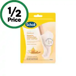 Woolworths Scholl Expert Care Nourish Triple Oil Pedi Mask Pk 1 offer