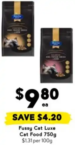 Drakes Fussy Cat Luxe Cat Food offer