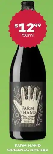 Thirsty Camel Farm hand organic shiraz offer