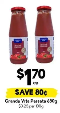 Drakes Grande Vita Passata 680g offer