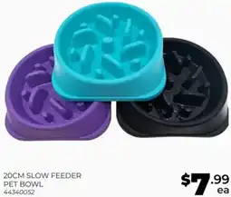 Slow feeder pet bowl