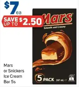 Foodland Mars or Snickers Ice Cream Bar 5s offer