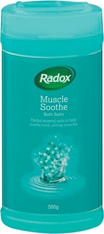 IGA Radox Muscle Soothe Bath Salts 500g offer