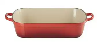 Le Creuset Signature Cast Iron Roaster 33cm in Cerise