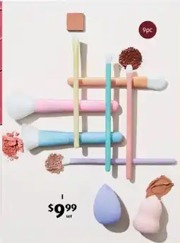 ALDI Lacura Beauty Make Up Brush Set offer