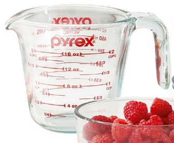 Pyrex measuring jug 500ml