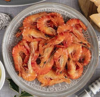 Drakes South australian cooked large king prawns 16/20 offer
