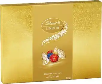 IGA Lindt Lindor Chocolate Gift Box 232‑235g Selected Varieties offer
