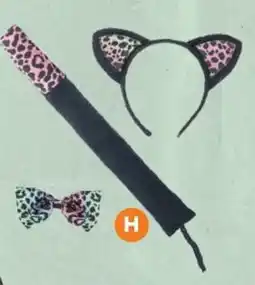 Woolworths Halloween cat dress up kit offer