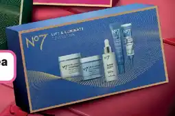 Priceline No7 Lift & Luminate Collection Set offer