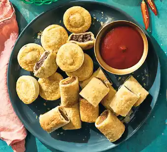 Woolworths Patties party pies 560g or sausage rolls 450g pk 12 offer