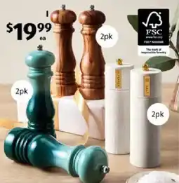 ALDI Salt and Pepper Mills offer