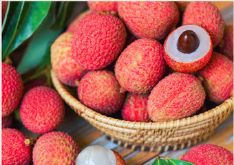 ALDI Aussie lychees offer