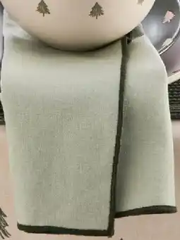 Kmart Green Contrast Edge Napkins offer