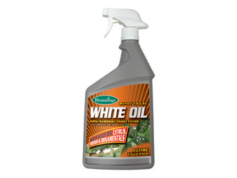 Stratco Brunnings spray packs offer