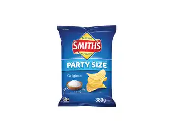 Foodland Smith’s crinkle, doritos or red rock deli party size chips 290-380g offer