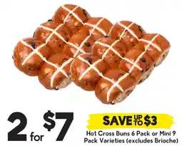 Drakes Hot cross buns or mini (excludes brioche) offer