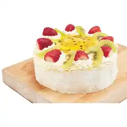 Woolworths Pavlova Decorated with Fresh Cream – From the Bakery Fridge offer