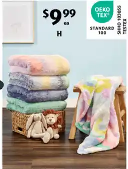 ALDI Childrens plush throw offer
