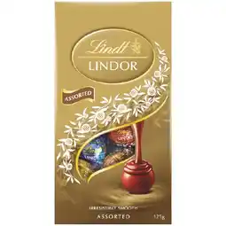 Woolworths Lindt lindor pouches offer