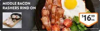 Foodworks Middle bacon rashers rind on offer