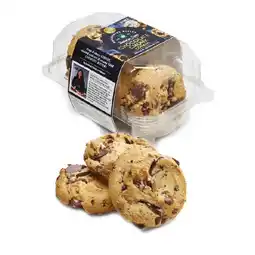 Woolworths Woolworths Chocolate Chunk or Salted Caramel White Chocolate Cookies Pk 5 offer