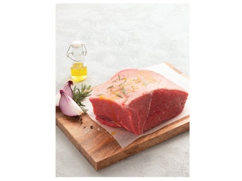 Yearling beef roast