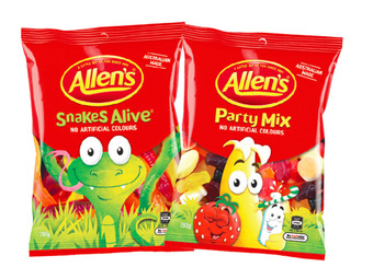 Foodland Allen's bags 150-200g offer