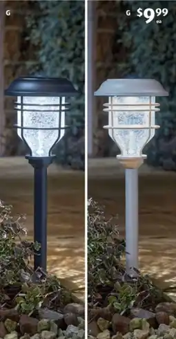 ALDI Solar Crackle Stake Light offer