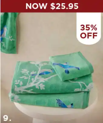 Secret garden bath towel