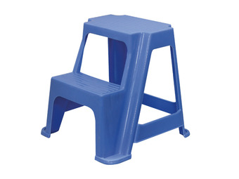 Stratco Plastic step stool offer