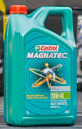 Autobarn Castrol Magnatec 10W40 5LT offer