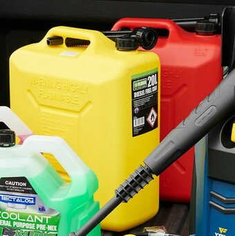 Autobarn Xplorer 20LT Plastic Fuel Can offer