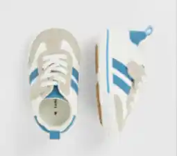 Target Target Baby Pre Walker Sneakers in Canterbury White offer