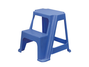 Stratco Plastic step stool offer