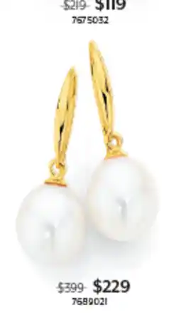 Angus & Coote Pearl earrings offer