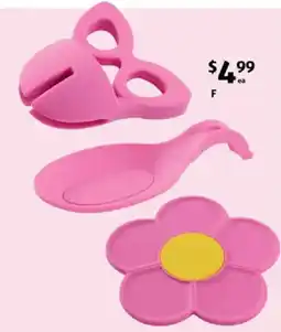 ALDI Steph cooks silicone accessories offer