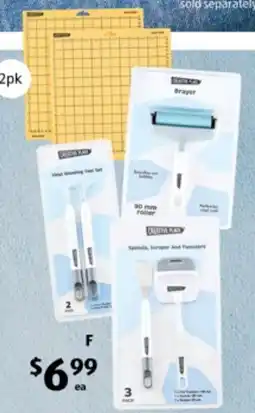 ALDI Creative Paper Vinyl Weeding Tool Set offer