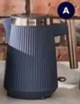 Spotlight BRONTE Navy 1.7L Kettle offer