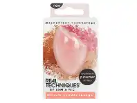 Real Techniques Miracle Powder Sponge