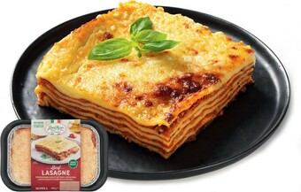 IGA Pasta Master Beef Lasagne 550g offer