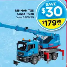 Toyworld 1:16 MAN TGS Crane Truck offer