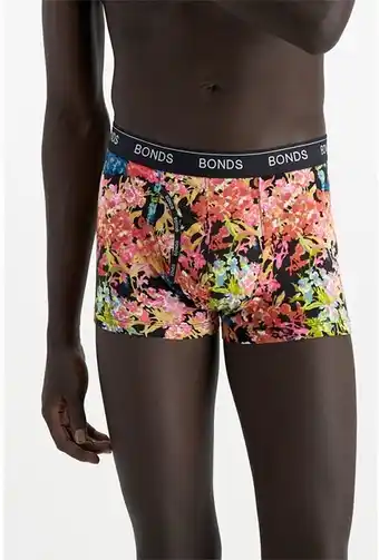 BIG W Bonds Guyfront Trunk offer