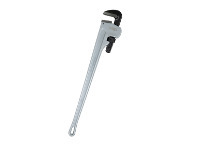 Total Tools WoLF 900mm Aluminium Pipe Wrench offer