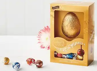 Woolworths Lindt Gift Box 141-143g offer