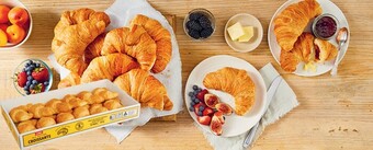 Coles Coles Croissants 12 Pack 900g offer